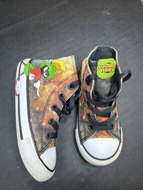 Converse Looney Tunes Marvin Martian Toddler Size 9 High Top Sneakers Shoes